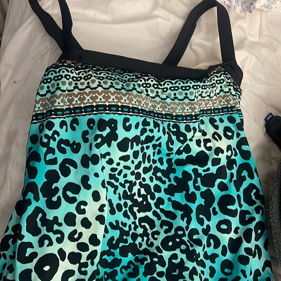 Maxine of Hollywood Other - Women’s bathing suit top